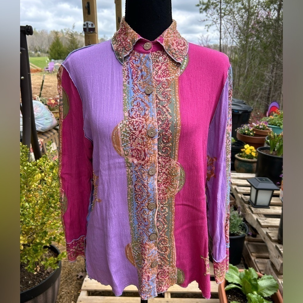 Soft Surroundings. Size M. Multi-colored. Long sleeve